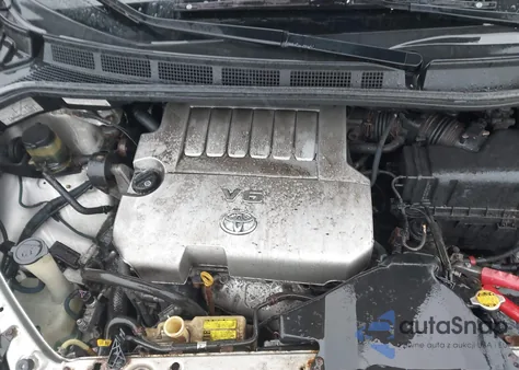 2008 Toyota Sienna Limited z USA, uszkodzony, nr VIN 5TDBK22C48S015504